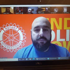 Iris Simons's Instagram, Twitter & Facebook