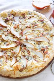 Birne Prosciutto Und Gorgonzola Pizza Rezept Runner Susse Birnen Salzigen Schinken Und Gorgonzola Sind Perfekt Gorgonzola Pizza Recipes Cooking Recipes