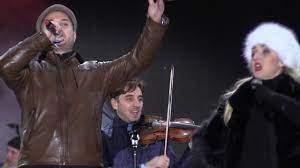 Primăria capitalei a comunicat programul serii de revelion 2019 din piața constituției. Concert Provincialii Piata Constitutiei Dec 2019 Youtube