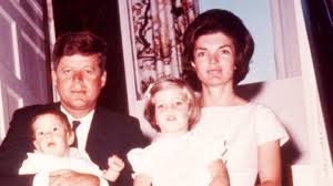 John fitzgerald kennedy was born on may 29, 1917 in brookline, massachusetts, to rose kennedy (née rose elizabeth fitzgerald) and joseph p. John F Kennedy Seine Enkelkinder Rose Tatiana Jack Schlossberg Gala De