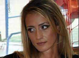 Camelia potec (rumunjski izgovor:kaˈmeli.a ˈpotek; Camelia Potec Alchetron The Free Social Encyclopedia