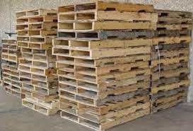 Choosing the Right Pallets for International Shipping - Air & Surface Logistics