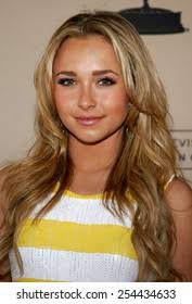 12,125 Connie Britton & Hayden Panettiere Royalty-Free Photos and Stock  Images