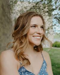 Ava Messer's Instagram, Twitter & Facebook