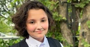 Bethany Hatch's Instagram, Twitter & Facebook