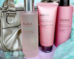 Dead sea water «линия для тела и волос». Giveaway Review Ahava Cactus Pink Pepper Mineral Hand Cream Mineral Body Lotion And Dry Oil Body Mist Beautystat Com