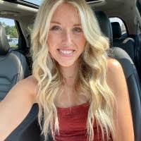 Lacey Mcclellan's Instagram, Twitter & Facebook