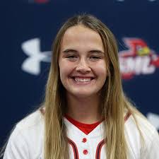 Cardinals end spring trip with split