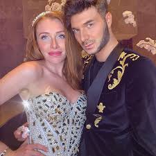 Die schockierenden aufnahmen seht ihr im video: Neuer Arger Georgina Fleur Sam Dylan In Dubai Verlobter Kubilay Ozdemir Trennt Das Duo Promiwood