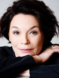 Julia Stemberger, Schauspielerin (Agentur Carola Studlar)