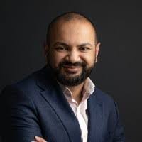 Mo Hussain's Instagram, Twitter & Facebook