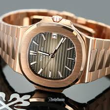 Cen tech 10/2/50 amp 12v manual car battery charger with engine start. Patek Philippe Nautilus Review Join The Billionaire S Club