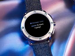 Amazon Com Diesel On Men S Gen 5 Axial Hr Heart Rate Stainless Steel Touchscreen Smart Watch Color Gunmetal Model Dzt2017 Watches