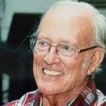 Bobbie Stoddard's Instagram, Twitter & Facebook