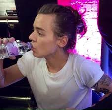 Harry Edward Styles (@haaaaarrystyyyyless) • Facebook