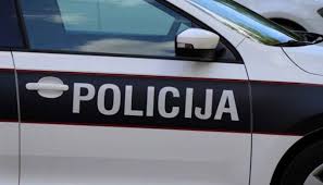 Sve vesti na temu : Bih Policajac Pretucen Nakon Intervencije U Kladionici Uhapsene Tri Osobe Istina