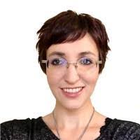 Jennifer Sardina's Instagram, Twitter & Facebook