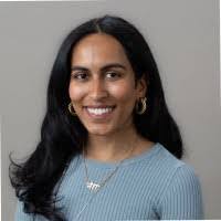 Eva Kemp's Instagram, Twitter & Facebook