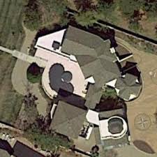 Luxurious $2.4 Million Robin Quivers House: A Guided Tour - Homezillow