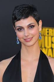 More Pics of Morena Baccarin Boy Cut