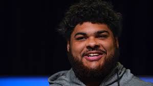 Tennessee football OT Darnell Wright picked 10th overall by Chicago Bears