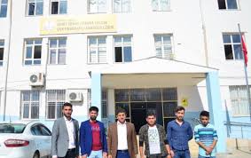 Konya necmettin erbakan üniversitesi müzik öğretmenliği bölümü'nden mezun. Tgb Den Sehit Senay Aybuke Yalcin In Lisesine Ziyaret