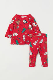 We offer fashion and quality at the best price in a more sustainable way. Purchase H M Christmas Pajamas Up To 76 Off