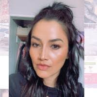 Melissa Beatty's Instagram, Twitter & Facebook