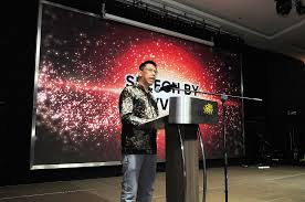 Seperti sedia maklum, banyak syarikat media yang mana pada masa kini sedang menapis dan juga membuang pekerja bagi mengurangkan kos dan juga sebagainya. Usm News Portal Usm Fokus Transformasi Mahasiswa Menjadi Graduan Dengan Kebolehpasaran Kerja Yang Tinggi