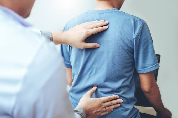 Questions to Ask Your Pain Specialist Before Treatment