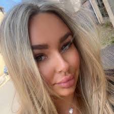 Olivia Bartholomew (@livbartholomew1)