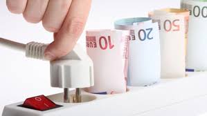 Numărul de certificate acordat este diferit in functie de tehnologie sau domeniu (eolian, solar, biomasa, biogaz. Consumatorii De Electricitate PlÄƒtesc In Continuare De DouÄƒ Ori Certificatele Verzi Arcu Ce Spune Anre