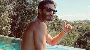 Amp™, 26/11/2020 | thiago rodrigues já se tornou a mais recente celebridade a ser vítima de escândalo de vazamento de fotos nuas. Fas De Thiago Rodrigues Reparam Em Volume Na Bermuda Do Ator Em Foto Misteriosa Rd1