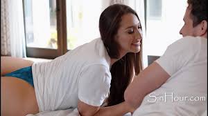 Sensual Sex- Bella Rolland, Robby Apples - XNXX.COM