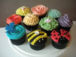 Cupcake Decorating Classes Beckenham Bromley London Kent Learn To Decorate The Christmas Cupcakes Decoration Cupcakes Decoration Easy Cupcakes Decoration