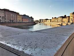 Era fuoco, migliaia di anni fa, anche il tufo giallo che oggi sprofonda nel mare. Capitale Della Cultura 2021 Pisa Rinuncia Video Attualita Pisa