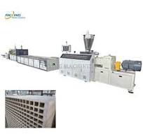 Máquina de extrusión de tableros de puertas de PVC WPC de ...