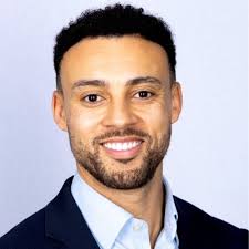 Feeling grateful. Earlier this week we traded sunglasses for scarfs as we  left Southern California and headed back to the UK. Jayde Savage & I are  grateful beyond words. A massive thank