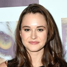 Next Stop, Christmas (2021) Full Cast & Crew