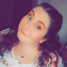 Diana Robles (@DianaRobles5)