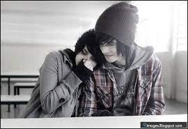 9 Images Emo Couple Love Hug Cute Feelings Cute Emo Couples Emo Couples Cute Emo