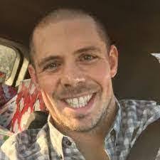 Freddy Falcones's Instagram, Twitter & Facebook