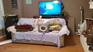 Here's what you need to know and once you snap in the last plank, you're ready to install the shoe molding and carry in the furniture. How To Lay Laminate Floating Floors My Repurposed Life Rescue Re Imagine Repeat