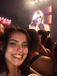 Andrea Grageda's Instagram, Twitter & Facebook