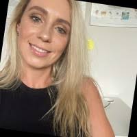 8 "Vicki Bruce" profiles