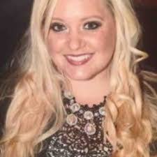 Lori Mayfield's Instagram, Twitter & Facebook