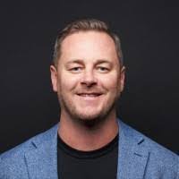 Christopher Lenton's Instagram, Twitter & Facebook