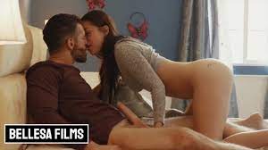 Bellesa Films - Unordentliche Mitbewohner - Pornhub.com