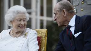 Paparazzi zrobili zdjęcia w drodze na wakacje, książę filip wydał. Ksiaze Filip Trafil Do Szpitala Palac Wydal Oficjalne Oswiadczenie Kozaczek