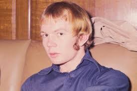 Christine Hapke's Instagram, Twitter & Facebook